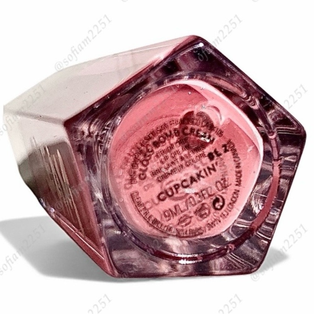 🧁NEW!🧁Fenty Beauty Cupcakin' Gloss Bomb Cream Color Lip Gloss BRAND NEW! - Picture 8 of 9